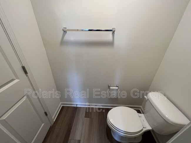 Building Photo - 14250 Tenbury Way
