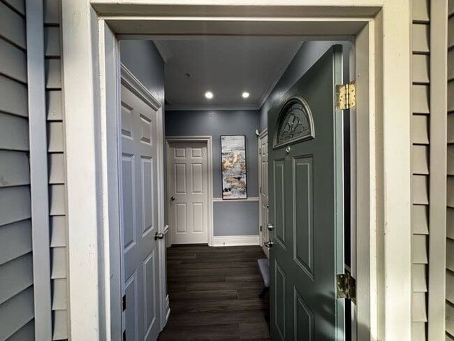 Building Photo - Lovely 3 Bedroom Home for Rent in Everett