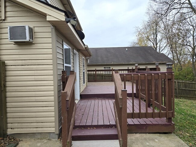 Building Photo - House in Masterson Station on Cul-De-Sac    20260805