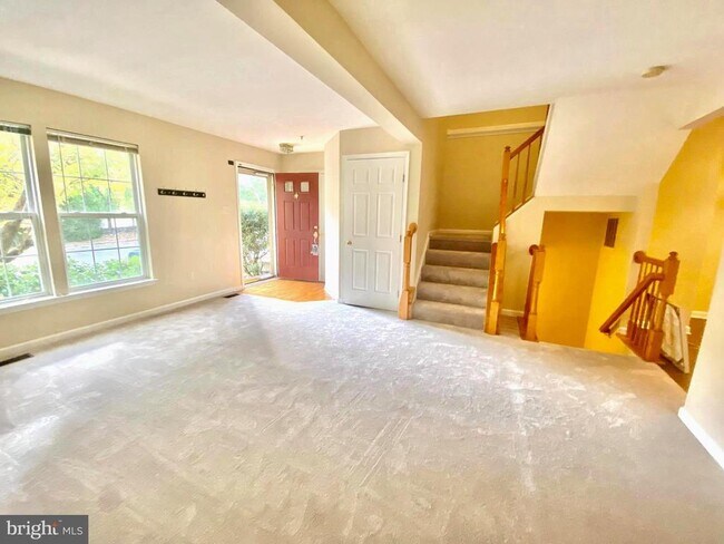 Building Photo - 13765 Palmetto Cir