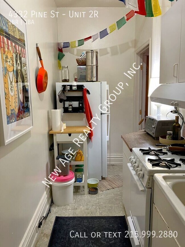 Building Photo - 1 bedroom, 1 bathroom apartment located ne...