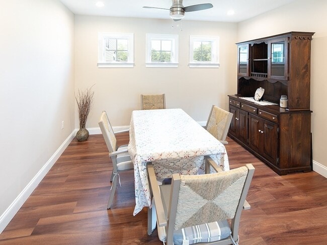 Building Photo - 47 Drum Dr