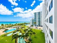 Building Photo - 5005 Collins Ave