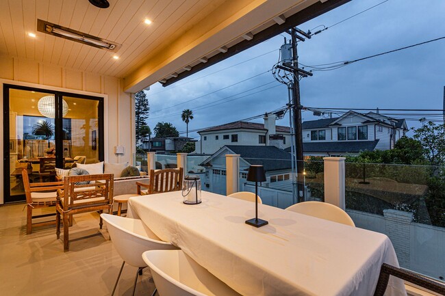 Building Photo - Coronado Beach House
