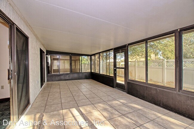 Building Photo - 3 br, 2 bath House - 330 Cocoa Court
