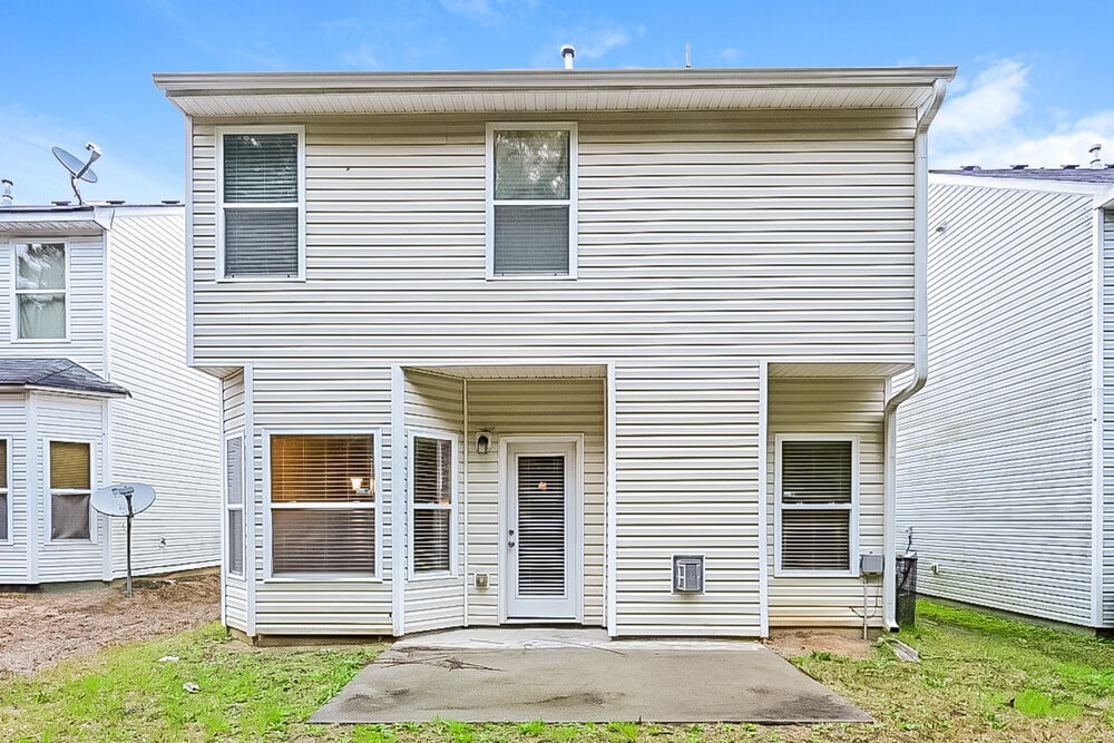 Building Photo - 6490 Grey Fox Way