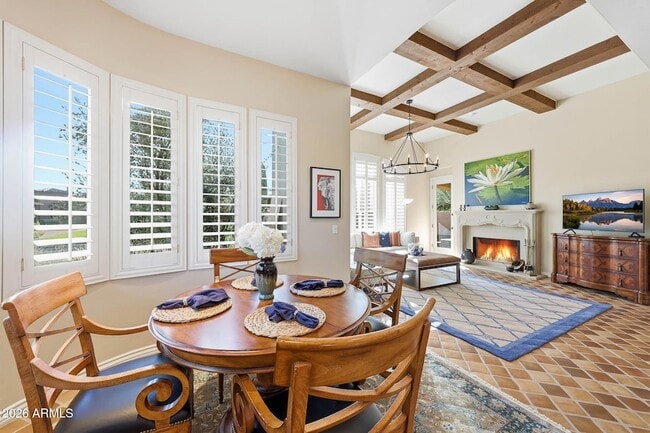 Building Photo - 8891 E Mountain Spring Rd