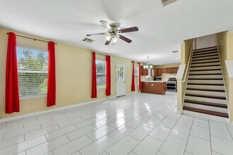 Building Photo - 12712 Ring Dr