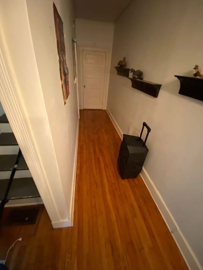 Building Photo - 2615 Cooper Ave