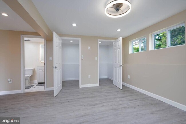 Building Photo - 5808 Meridale Rd