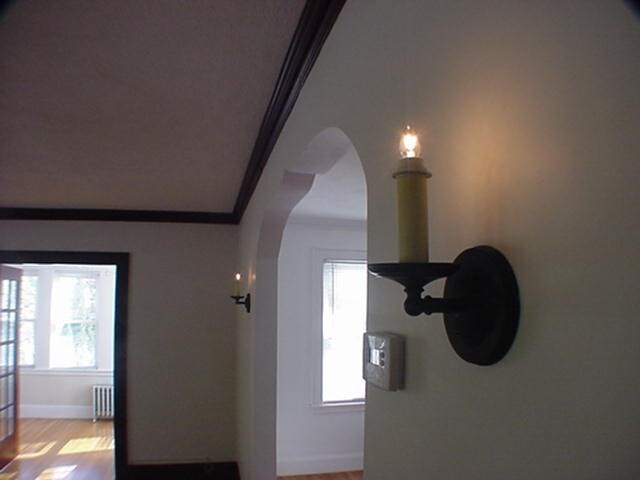 Building Photo - 8-10 Kenrick St