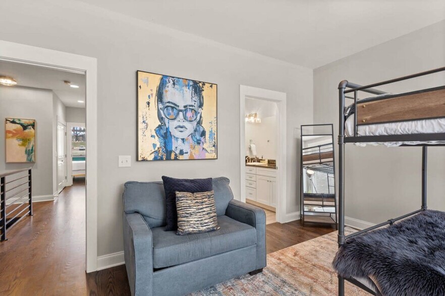 Building Photo - 505 Wedgewood Ave