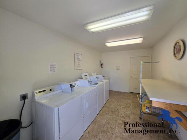 Building Photo - 1 bedroom in Billings MT 59102