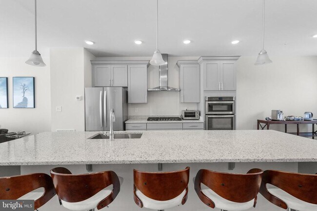 Building Photo - 428 Stabler Ln