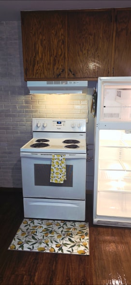 Building Photo - 7629 Bloomington Ave S