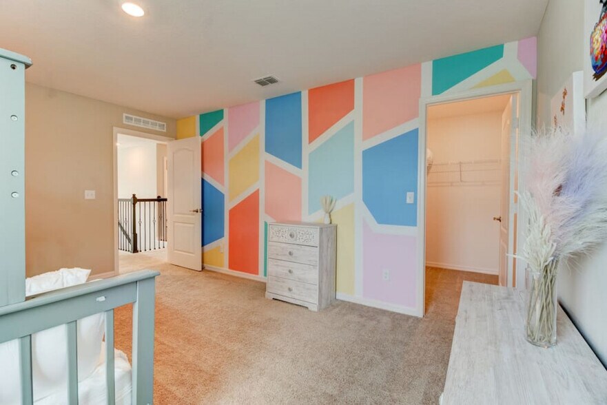 Building Photo - 509 Falcon Ridge Rd