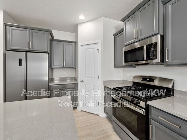 Building Photo - 15083 S Reins Wy