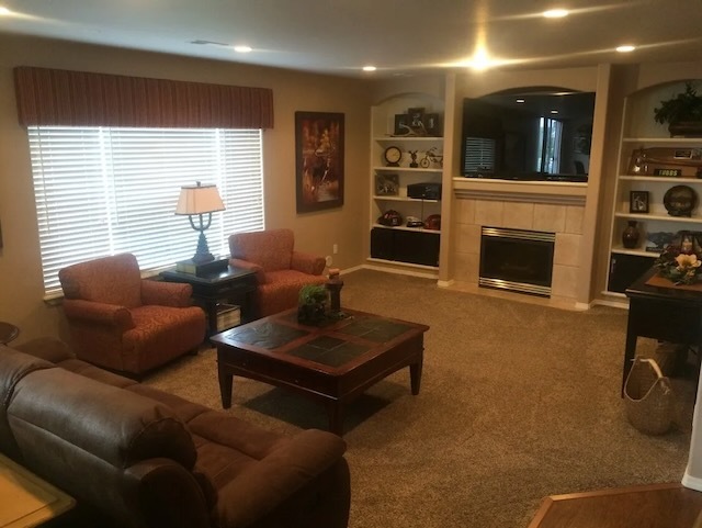 family room - 2100 North Palisades Drive