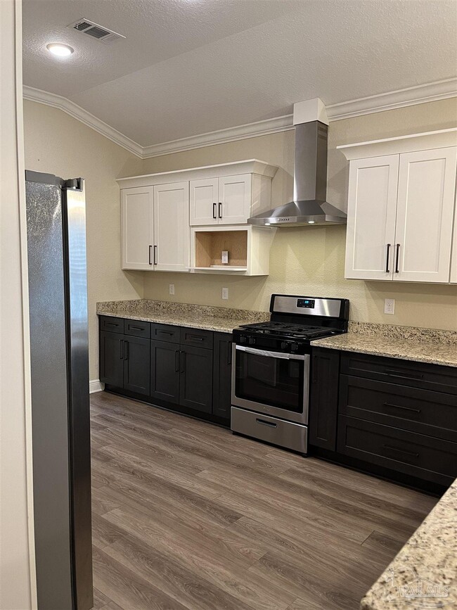 Building Photo - 12521 Lillian Hwy