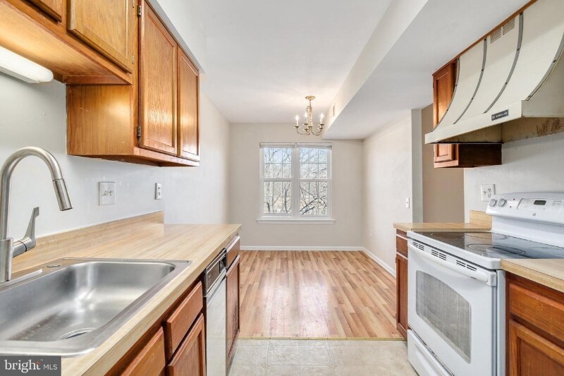 Building Photo - 20216 Shipley Terrace