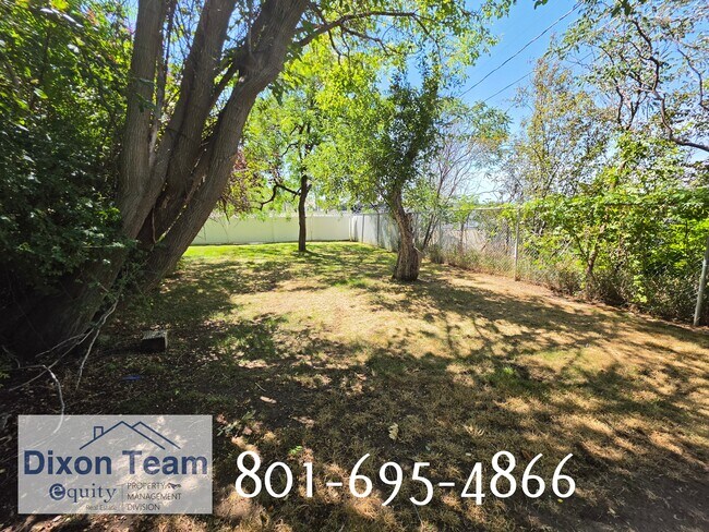 Building Photo - 2868 S 625 W