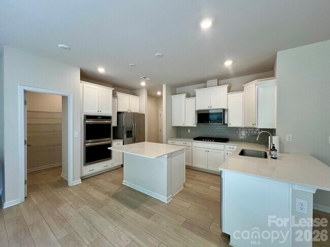 Building Photo - 314 Hamptons Cove Rd