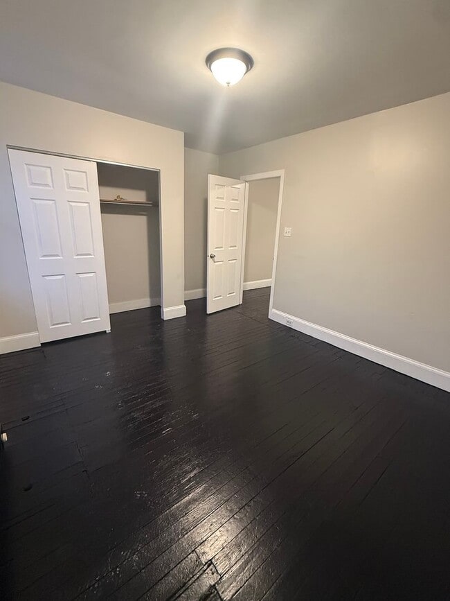 Building Photo - 2363 Orthodox St