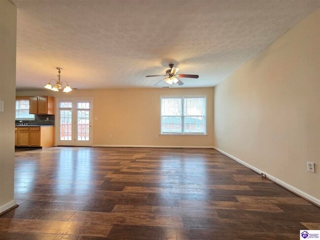 Building Photo - 104 Dante Ct