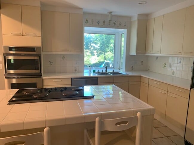 Building Photo - Beautiful 3 Bedroom Home in Middleton