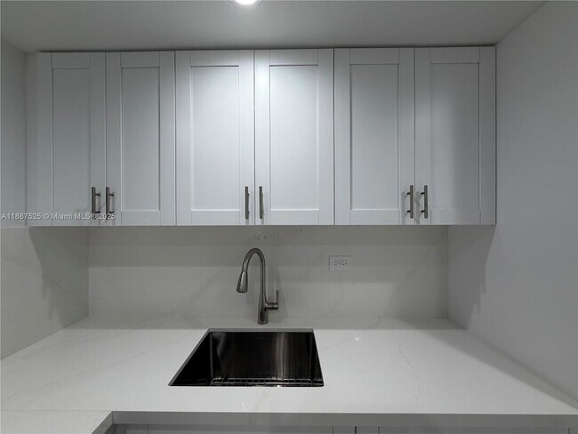 Building Photo - 8101 SW 72nd Ave