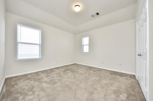 Building Photo - 24123 Adobe Ridge Ln