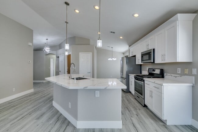 Building Photo - Completely upgraded 3 bedroom home in Macdonald Ranch Community