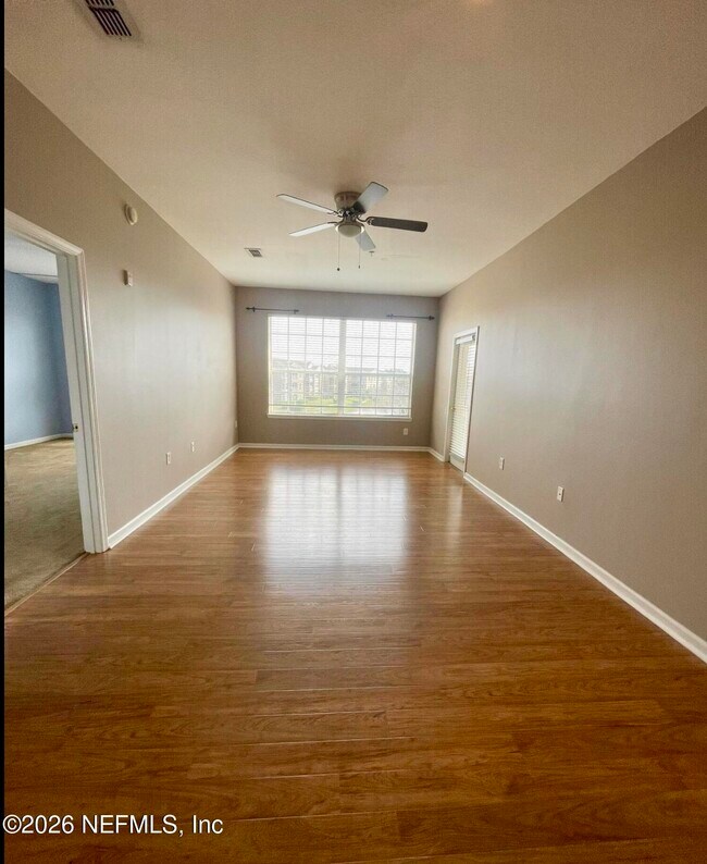 Building Photo - 7990 Baymeadows Rd