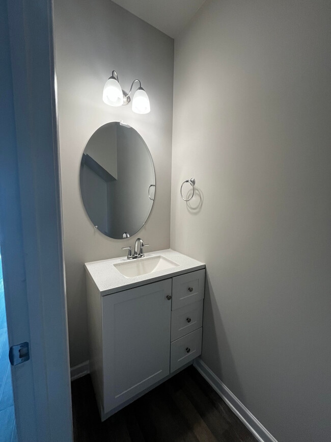 Building Photo - 7522 Congregation St