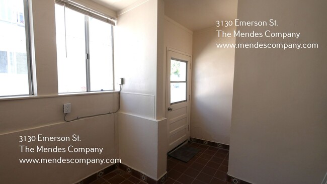 Building Photo - 3130 Emerson St