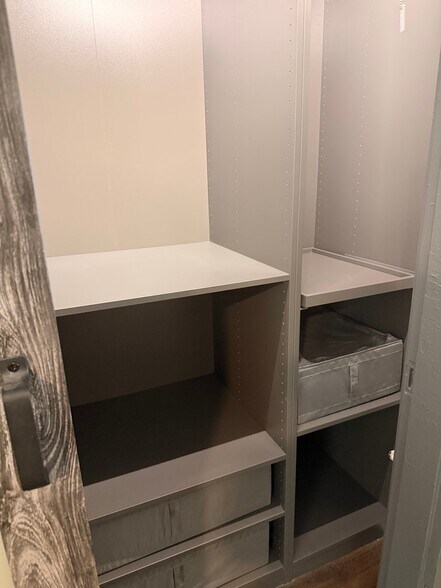 Building Photo - 4201 N Nebraska Ave