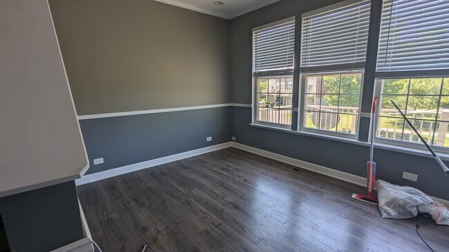 Building Photo - 768 Lambert Ln