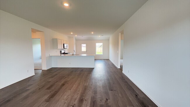 Building Photo - Beautiful new construction 3 bed, 2 bath home in Broken Arrow!