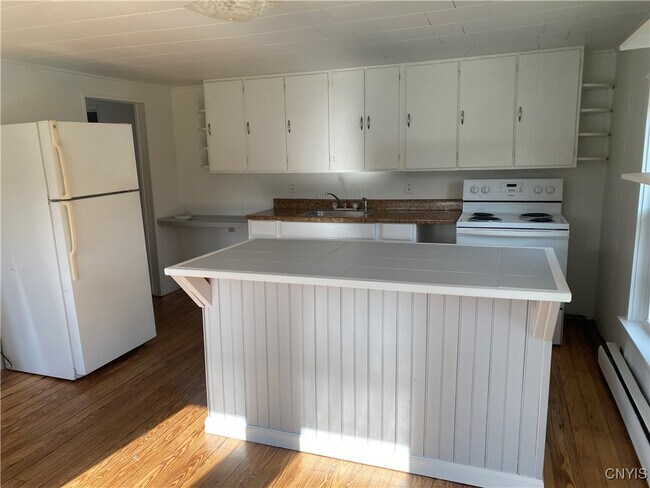 Building Photo - 660 County Rte 1