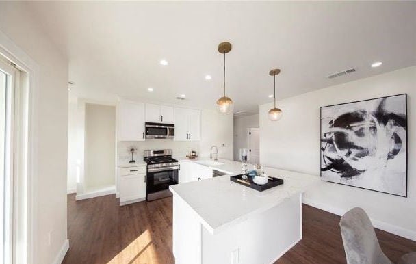 Building Photo - 4279 Walton Avenue