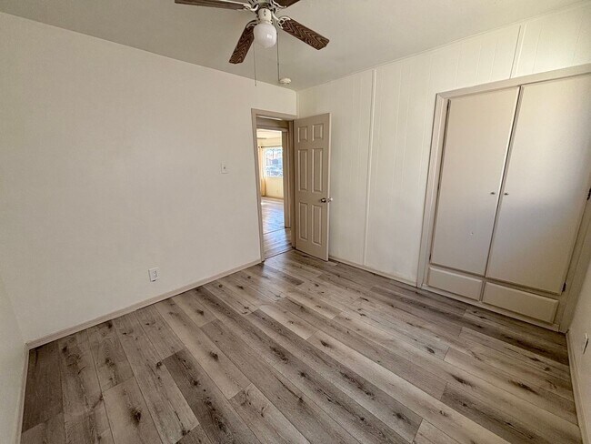 Building Photo - Affordable 3 bedroom home available now in Bellflower
