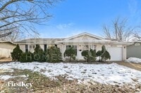 Building Photo - 1560 Leisure Dr