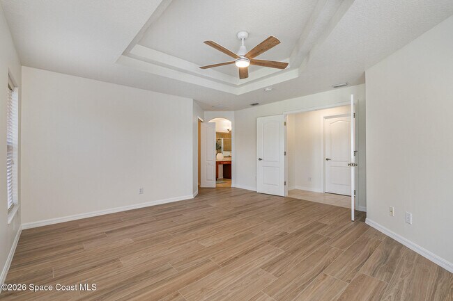 Building Photo - 4096 San Beluga Way