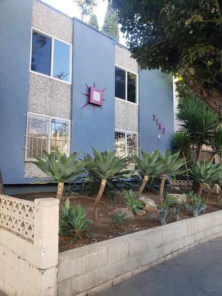 Building Photo - 7162 Hawthorn Ave