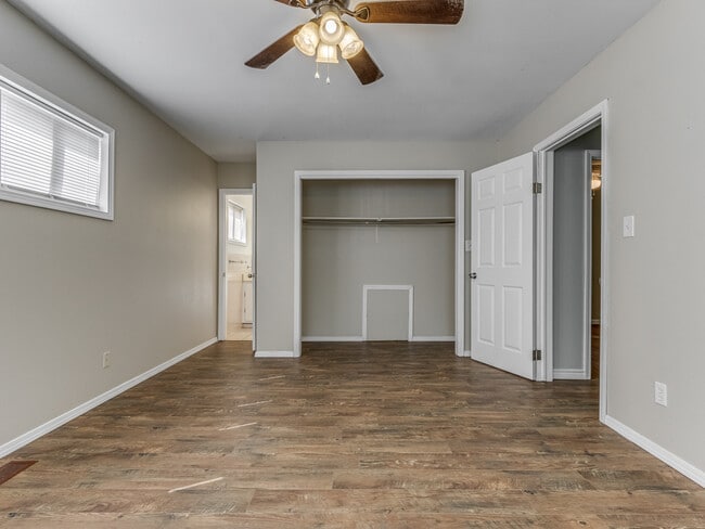 Building Photo - 2609 Mickey Rd