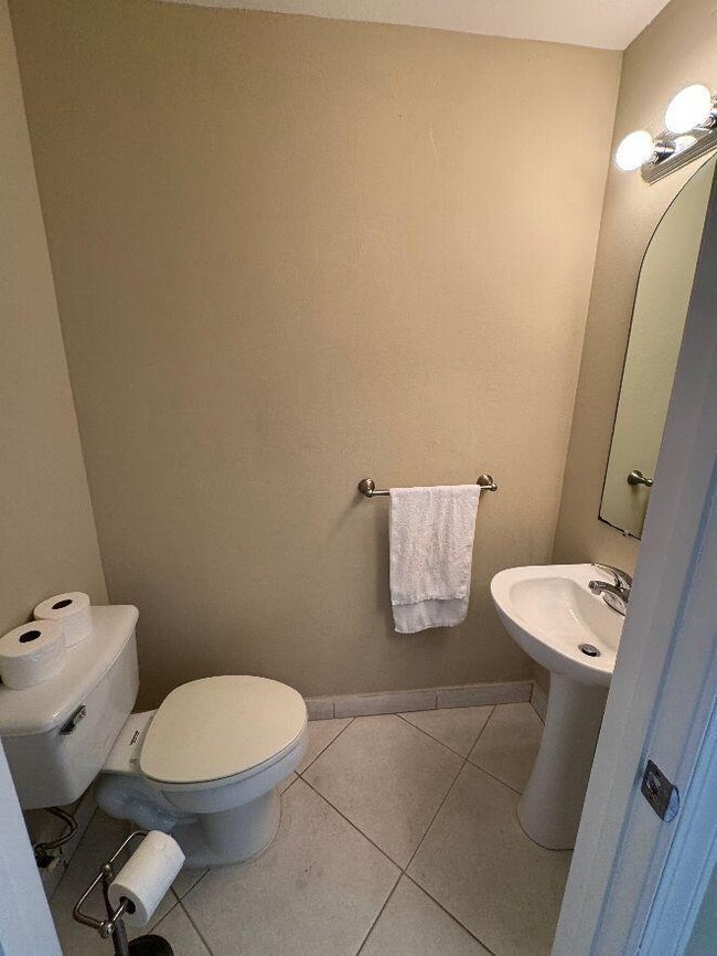 Building Photo - 7890 Sienna Springs Dr