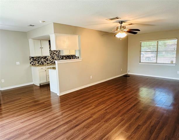 Building Photo - 3013 Abston Dr