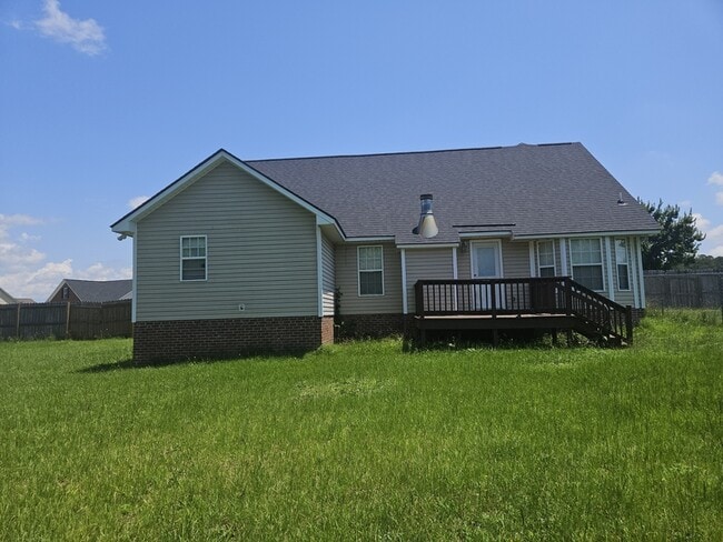 Building Photo - 230 Van Buren Dr