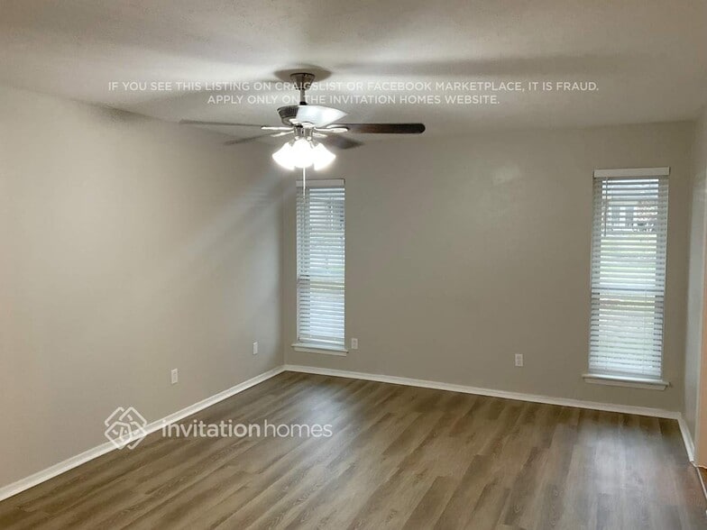 Building Photo - 2617 Natalie Dr