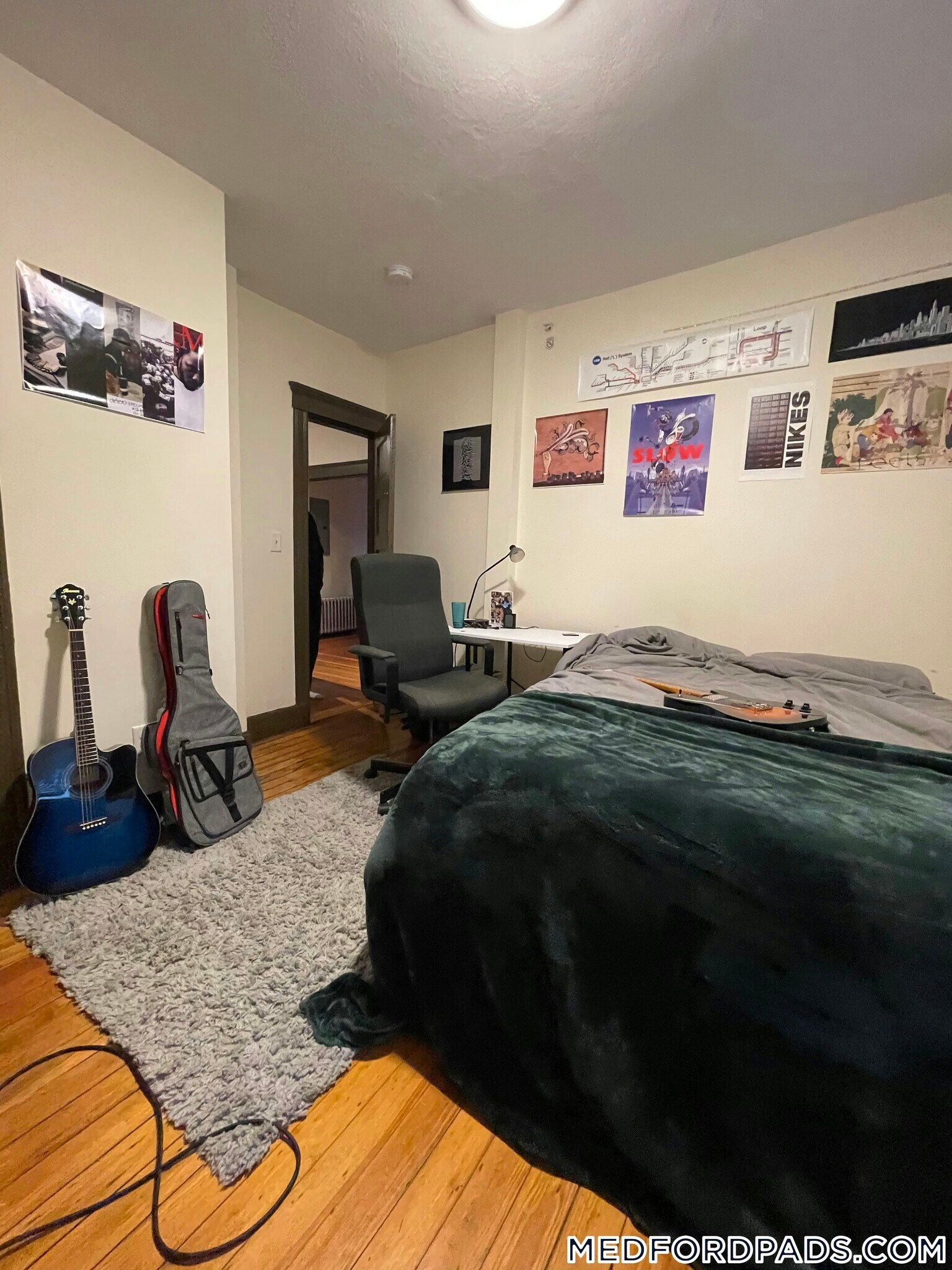 Building Photo - 352 Main St